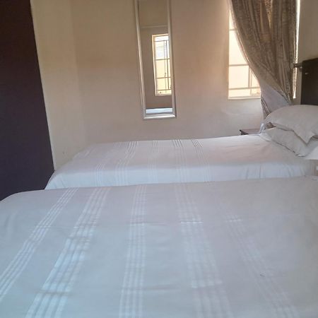 Vuya Nathi Bed And Breakfast Manzini Esterno foto