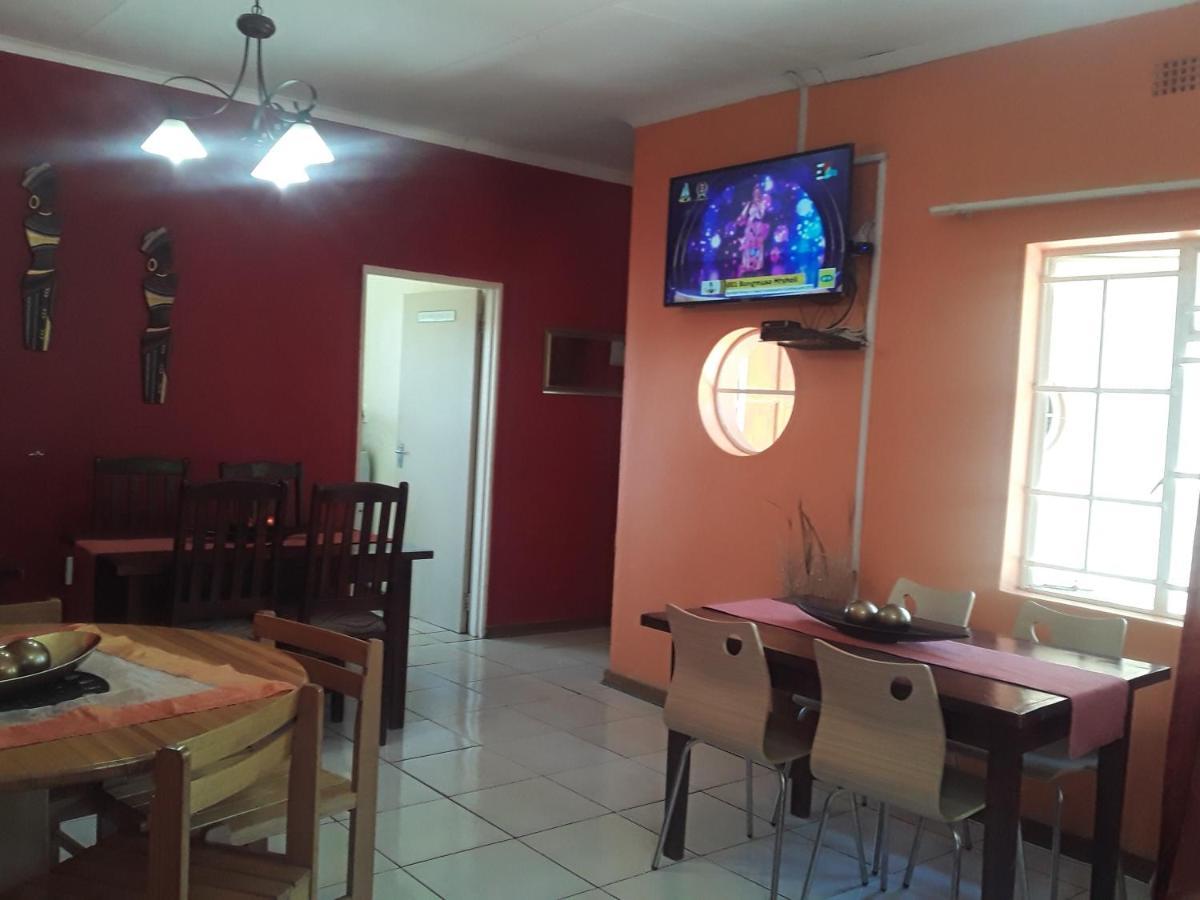 Vuya Nathi Bed And Breakfast Manzini Esterno foto